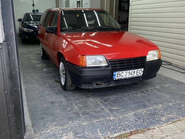 Червоний Опель Кадет, об'ємом двигуна 1.8 л та пробігом 250 тис. км за 720 $, фото 6 на Automoto.ua