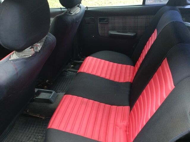 Красный Опель Кадет, объемом двигателя 1 л и пробегом 1000 тыс. км за 400 $, фото 6 на Automoto.ua