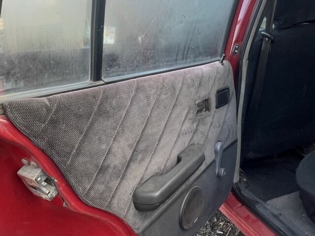 Красный Опель Кадет, объемом двигателя 0 л и пробегом 500 тыс. км за 1450 $, фото 16 на Automoto.ua