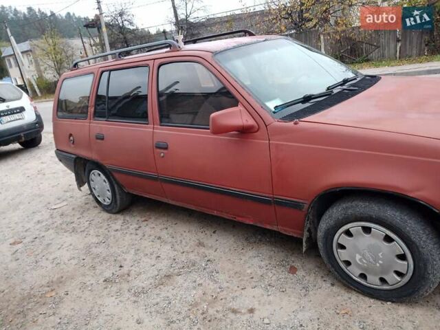 Червоний Опель Кадет, об'ємом двигуна 1.6 л та пробігом 280 тис. км за 450 $, фото 3 на Automoto.ua