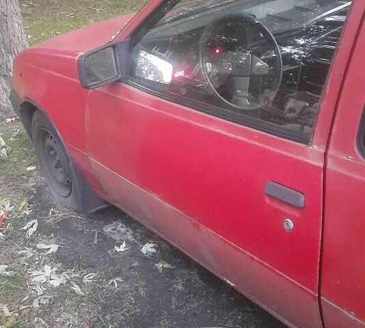 Червоний Опель Кадет, об'ємом двигуна 0 л та пробігом 100 тис. км за 385 $, фото 2 на Automoto.ua