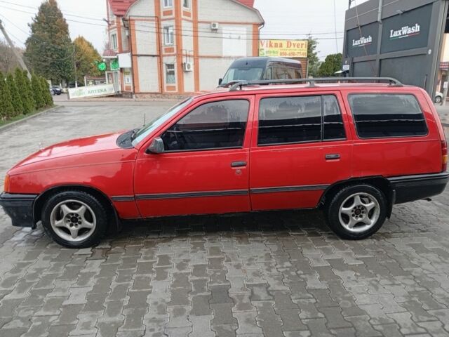 Красный Опель Кадет, объемом двигателя 0 л и пробегом 400 тыс. км за 789 $, фото 1 на Automoto.ua