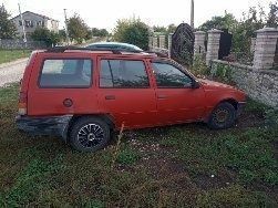 Красный Опель Кадет, объемом двигателя 0 л и пробегом 444 тыс. км за 350 $, фото 5 на Automoto.ua