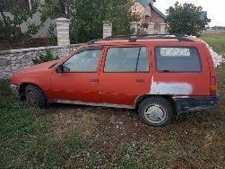 Красный Опель Кадет, объемом двигателя 0 л и пробегом 444 тыс. км за 350 $, фото 7 на Automoto.ua