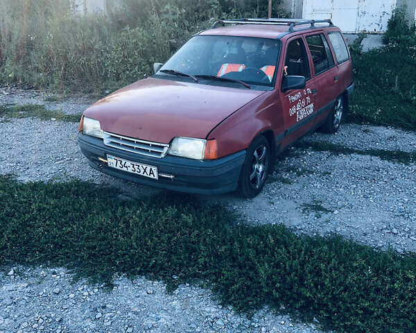 Червоний Опель Кадет, об'ємом двигуна 1.4 л та пробігом 350 тис. км за 850 $, фото 7 на Automoto.ua