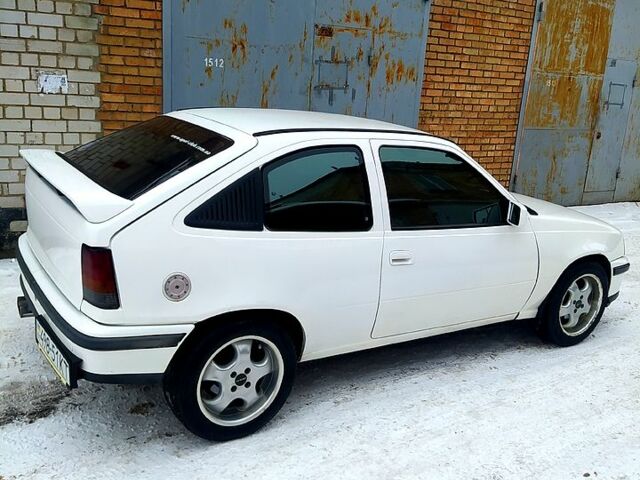 Опель Кадет, об'ємом двигуна 0 л та пробігом 0 тис. км за 3500 $, фото 3 на Automoto.ua