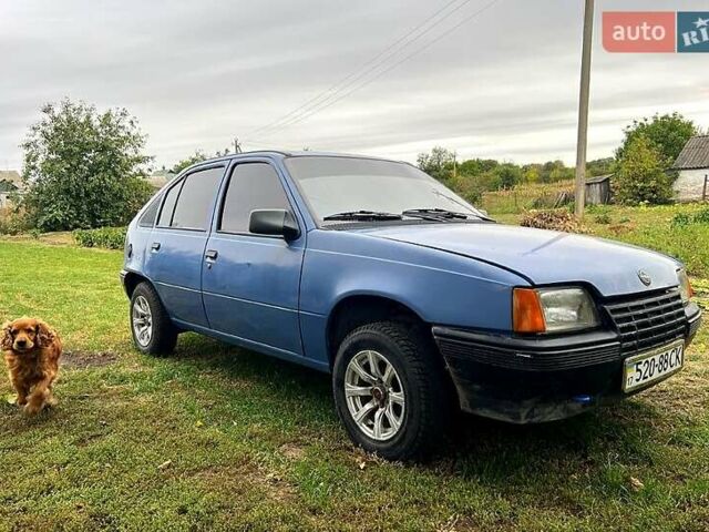 Опель Кадет, объемом двигателя 1.3 л и пробегом 30 тыс. км за 1600 $, фото 2 на Automoto.ua