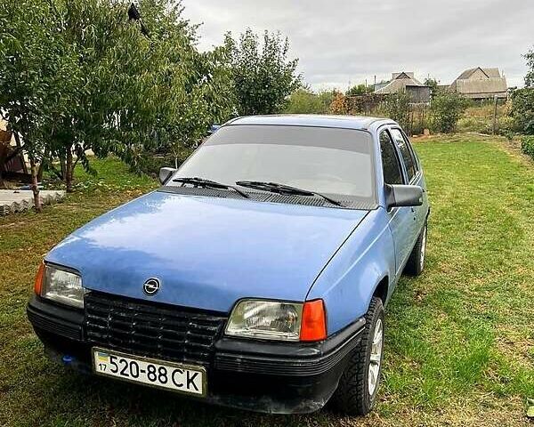 Опель Кадет, объемом двигателя 1.3 л и пробегом 30 тыс. км за 1600 $, фото 7 на Automoto.ua