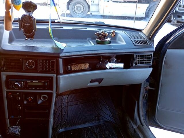 Опель Кадет, объемом двигателя 1.3 л и пробегом 0 тыс. км за 800 $, фото 2 на Automoto.ua