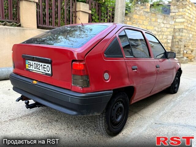 Опель Кадет, объемом двигателя 1.3 л и пробегом 200 тыс. км за 520 $, фото 1 на Automoto.ua