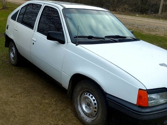 Опель Кадет, объемом двигателя 13 л и пробегом 0 тыс. км за 750 $, фото 5 на Automoto.ua