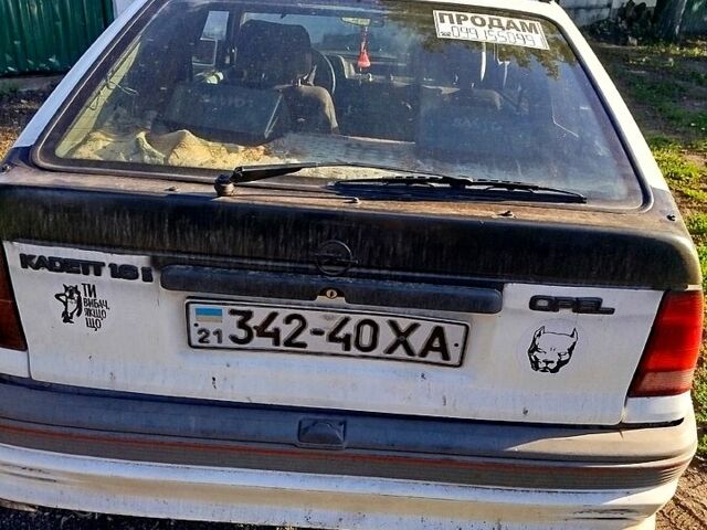 Опель Кадет, объемом двигателя 1.3 л и пробегом 0 тыс. км за 800 $, фото 2 на Automoto.ua