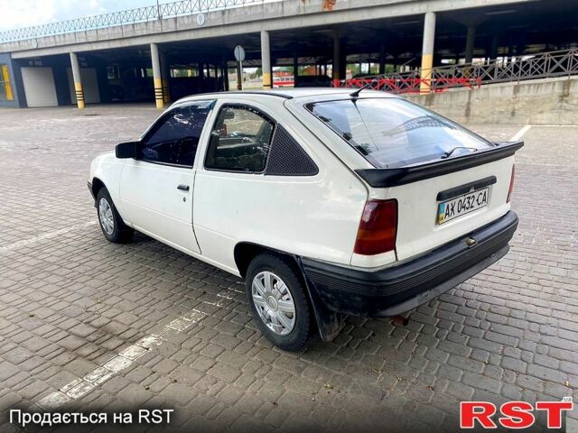 Опель Кадет, объемом двигателя 1.3 л и пробегом 230 тыс. км за 550 $, фото 2 на Automoto.ua