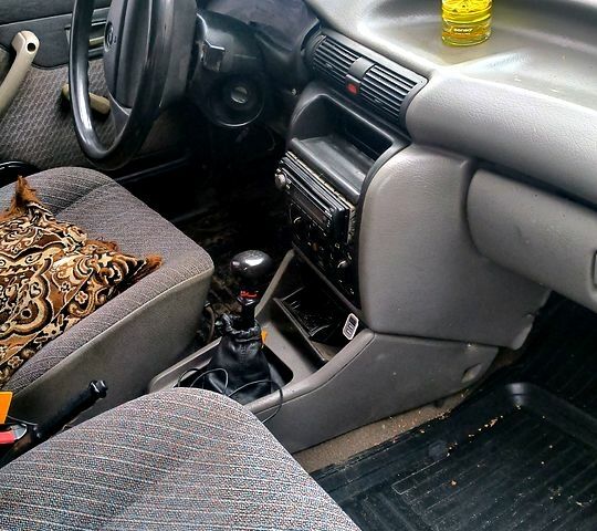 Опель Кадет, объемом двигателя 1.6 л и пробегом 0 тыс. км за 400 $, фото 1 на Automoto.ua