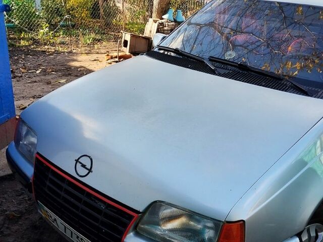 Опель Кадет, об'ємом двигуна 1.3 л та пробігом 350 тис. км за 1300 $, фото 2 на Automoto.ua