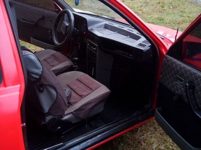 Опель Кадет, объемом двигателя 1.3 л и пробегом 125 тыс. км за 650 $, фото 6 на Automoto.ua