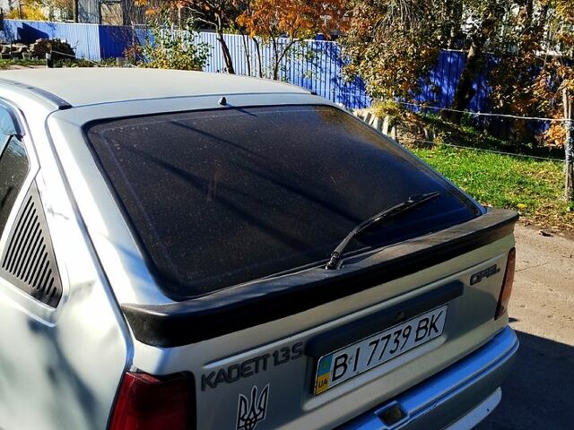 Опель Кадет, об'ємом двигуна 1.3 л та пробігом 350 тис. км за 1300 $, фото 4 на Automoto.ua