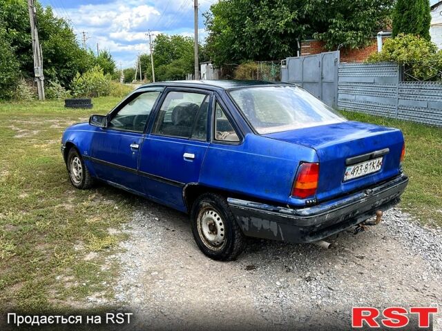 Опель Кадет, объемом двигателя 1.6 л и пробегом 200 тыс. км за 350 $, фото 6 на Automoto.ua
