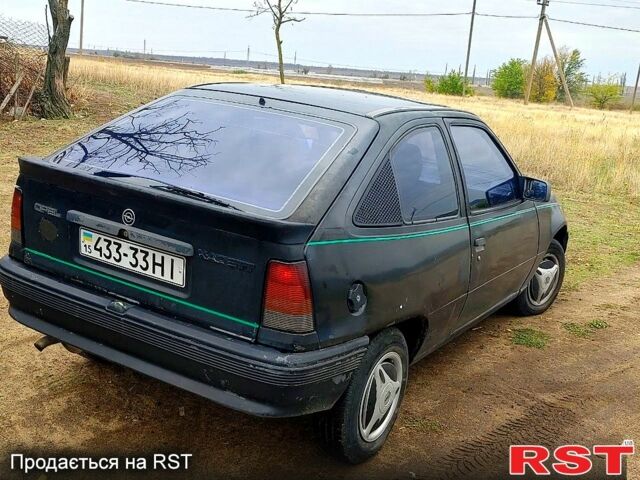 Опель Кадет, об'ємом двигуна 1.6 л та пробігом 123 тис. км за 750 $, фото 1 на Automoto.ua