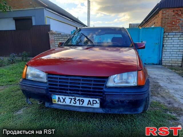 Опель Кадет, объемом двигателя 1.6 л и пробегом 0 тыс. км за 650 $, фото 3 на Automoto.ua