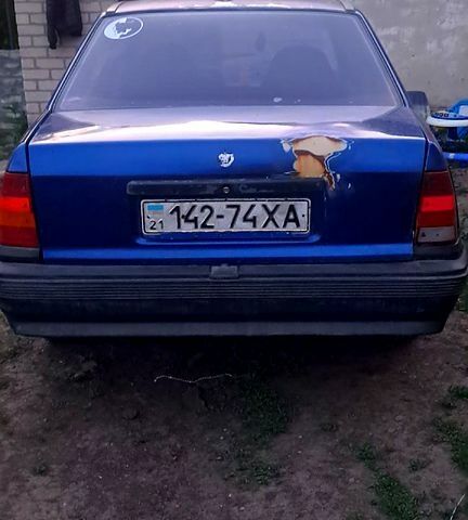 Опель Кадет, объемом двигателя 1.6 л и пробегом 210 тыс. км за 500 $, фото 3 на Automoto.ua