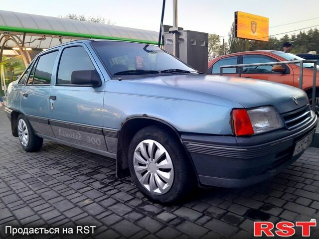 Опель Кадет, объемом двигателя 1.6 л и пробегом 200 тыс. км за 1700 $, фото 1 на Automoto.ua