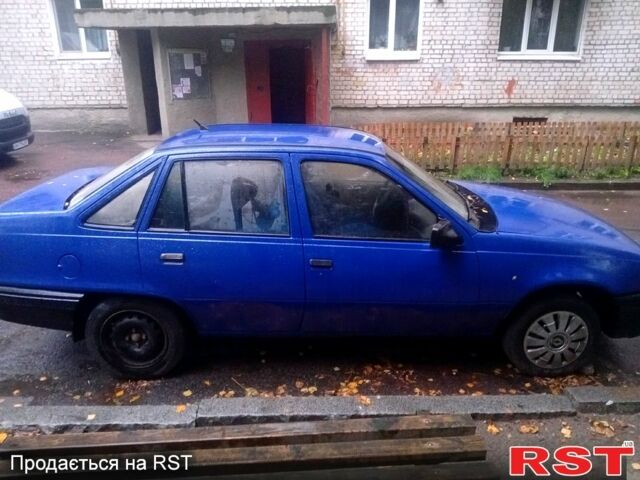 Опель Кадет, объемом двигателя 1.3 л и пробегом 0 тыс. км за 800 $, фото 3 на Automoto.ua