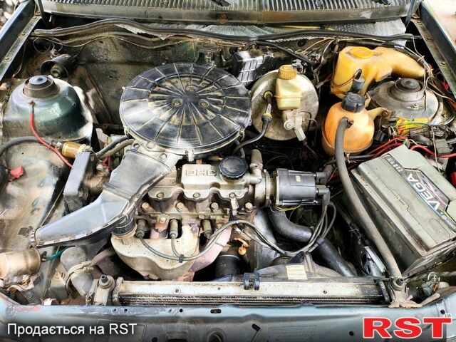 Опель Кадет, объемом двигателя 1.3 л и пробегом 888 тыс. км за 1100 $, фото 8 на Automoto.ua