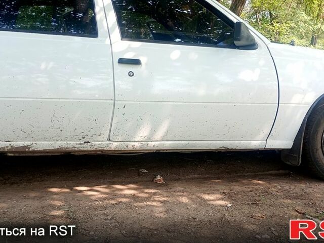 Опель Кадет, объемом двигателя 1.4 л и пробегом 0 тыс. км за 1200 $, фото 5 на Automoto.ua