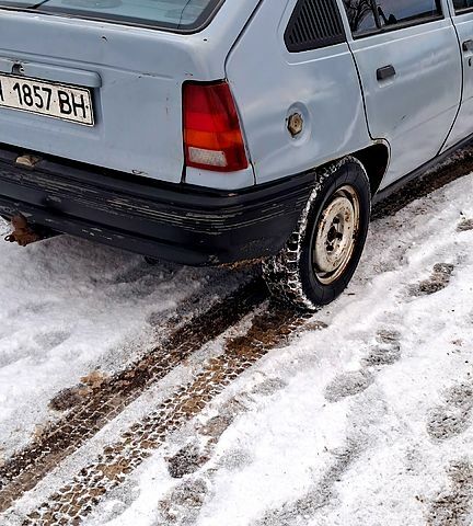 Опель Кадет, об'ємом двигуна 1.3 л та пробігом 300 тис. км за 1250 $, фото 2 на Automoto.ua