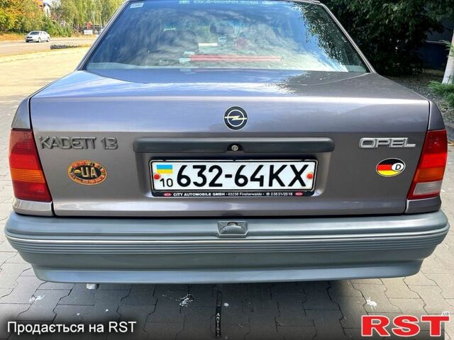 Опель Кадет, объемом двигателя 1.3 л и пробегом 107 тыс. км за 2900 $, фото 9 на Automoto.ua