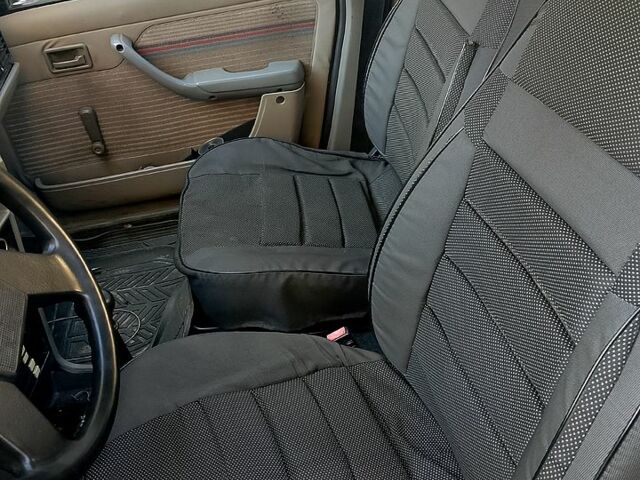 Опель Кадет, объемом двигателя 1.5 л и пробегом 200 тыс. км за 750 $, фото 2 на Automoto.ua