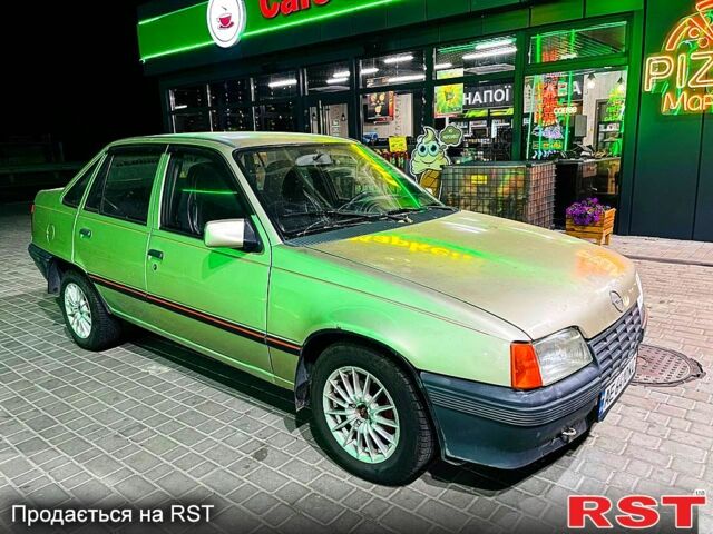Опель Кадет, объемом двигателя 1.3 л и пробегом 247 тыс. км за 1250 $, фото 1 на Automoto.ua