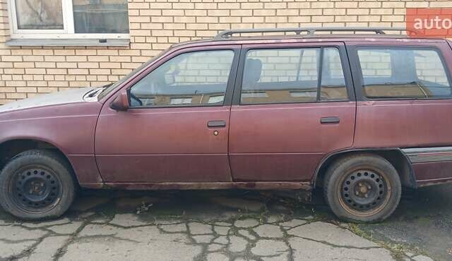 Опель Кадет, об'ємом двигуна 0 л та пробігом 100 тис. км за 200 $, фото 1 на Automoto.ua