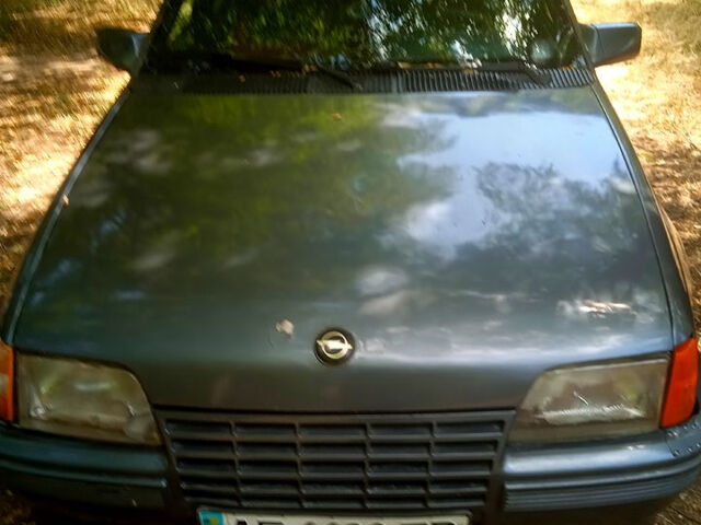 Опель Кадет, объемом двигателя 1.3 л и пробегом 0 тыс. км за 710 $, фото 1 на Automoto.ua