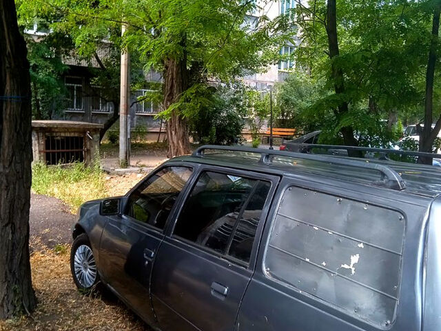 Опель Кадет, объемом двигателя 1.3 л и пробегом 0 тыс. км за 710 $, фото 5 на Automoto.ua