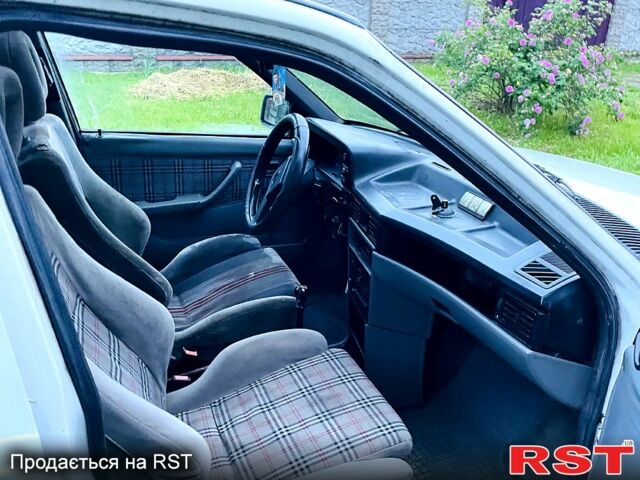 Опель Кадет, объемом двигателя 1.5 л и пробегом 250 тыс. км за 650 $, фото 3 на Automoto.ua