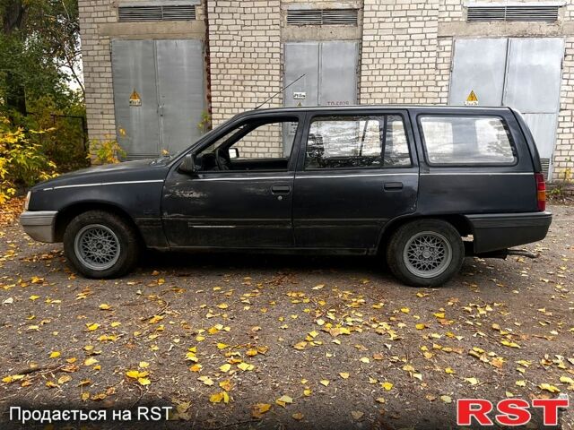 Опель Кадет, объемом двигателя 1.7 л и пробегом 0 тыс. км за 550 $, фото 4 на Automoto.ua