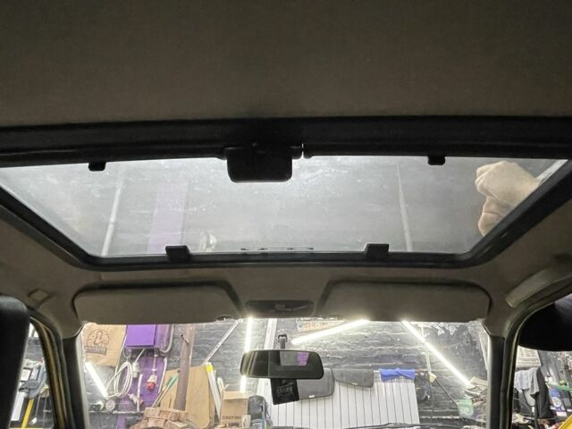 Жовтий Опель Кадет, об'ємом двигуна 1.6 л та пробігом 300 тис. км за 1400 $, фото 13 на Automoto.ua