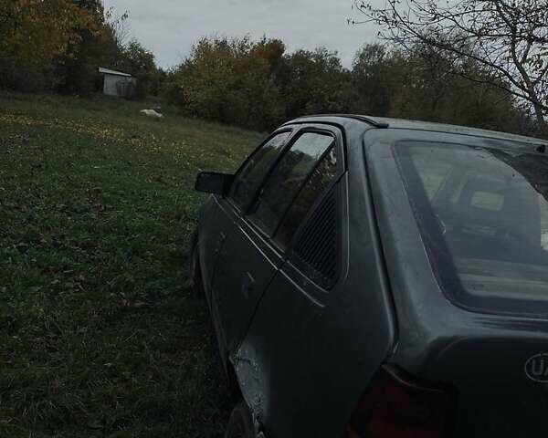 Серый Опель Кадет, объемом двигателя 1.3 л и пробегом 120 тыс. км за 154 $, фото 3 на Automoto.ua
