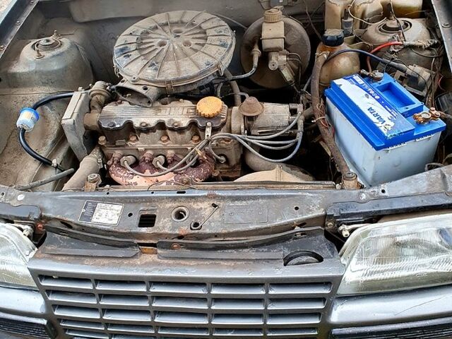 Серый Опель Кадет, объемом двигателя 1.4 л и пробегом 0 тыс. км за 1300 $, фото 7 на Automoto.ua