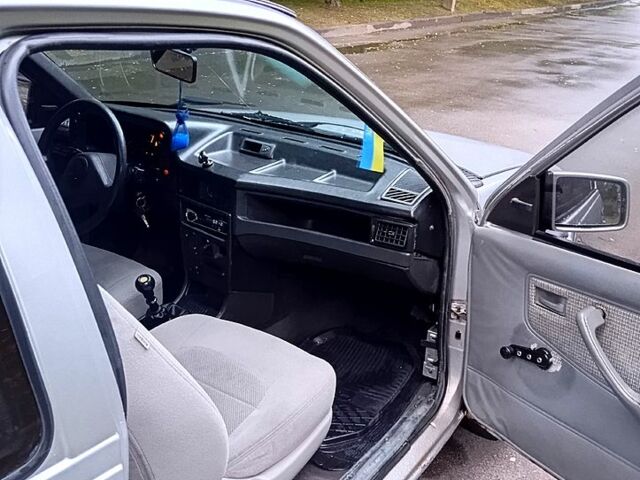 Серый Опель Кадет, объемом двигателя 1.4 л и пробегом 237 тыс. км за 850 $, фото 9 на Automoto.ua