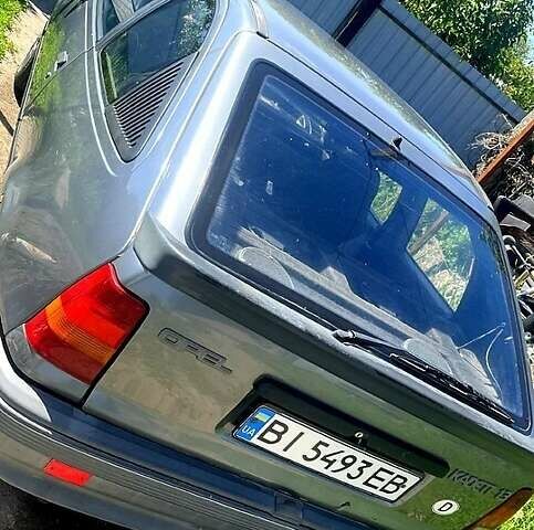 Серый Опель Кадет, объемом двигателя 1.3 л и пробегом 300 тыс. км за 1000 $, фото 9 на Automoto.ua