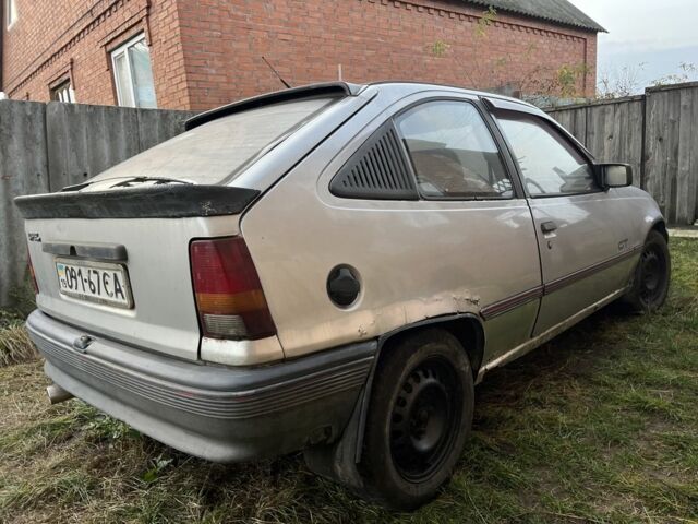 Сірий Опель Кадет, об'ємом двигуна 1.6 л та пробігом 999 тис. км за 650 $, фото 5 на Automoto.ua