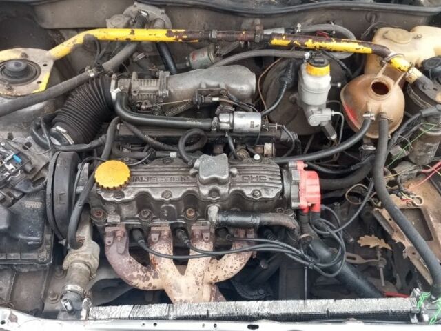 Сірий Опель Кадет, об'ємом двигуна 2 л та пробігом 300 тис. км за 284 $, фото 2 на Automoto.ua