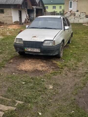 Сірий Опель Кадет, об'ємом двигуна 1.3 л та пробігом 838 тис. км за 450 $, фото 2 на Automoto.ua