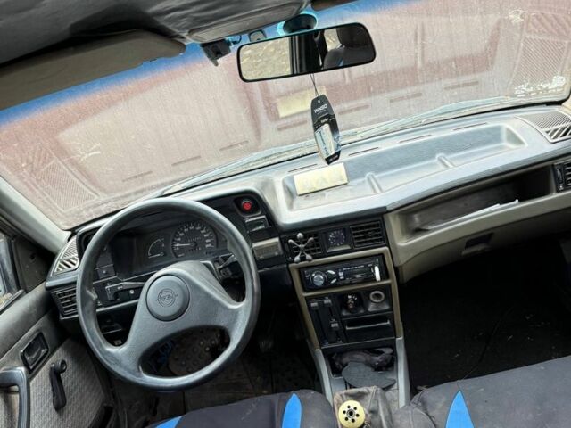 Серый Опель Кадет, объемом двигателя 1.4 л и пробегом 190 тыс. км за 881 $, фото 5 на Automoto.ua