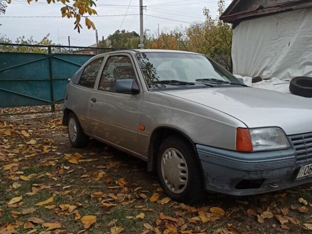 Серый Опель Кадет, объемом двигателя 0 л и пробегом 100 тыс. км за 720 $, фото 3 на Automoto.ua