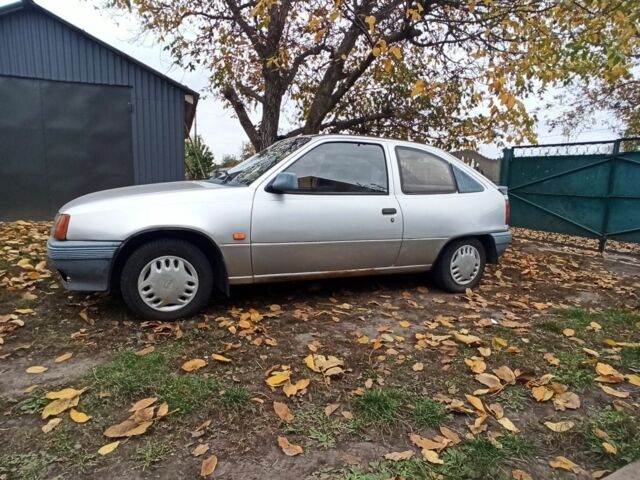 Серый Опель Кадет, объемом двигателя 0 л и пробегом 100 тыс. км за 720 $, фото 1 на Automoto.ua