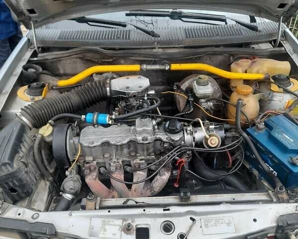 Серый Опель Кадет, объемом двигателя 1.6 л и пробегом 400 тыс. км за 1600 $, фото 9 на Automoto.ua